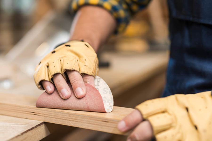 wood hand rubbing