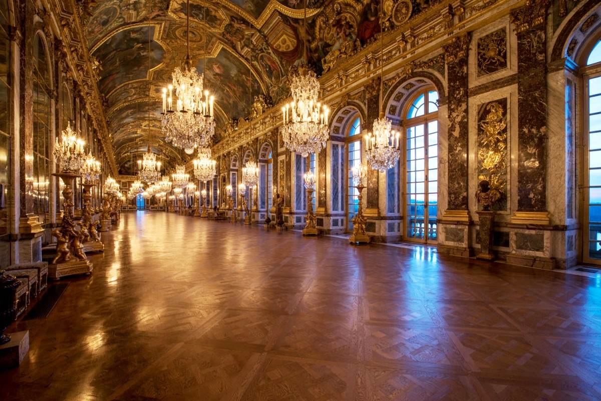 hall of mirrors france louis xiv