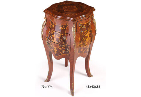 An artistic exotic marquetry and sans traverse veneer inlaid French Louis XV style Bombé Ewer shaped three Drawers side Commode