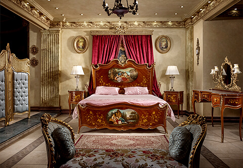 Gold and Glitz: The Restored From Louis XIV to Louis XVI rooms