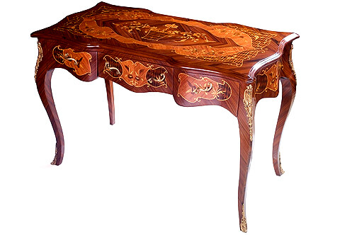 French Louis XV style gilt-brass-mounted exotic marquetry, parquetry and veneer inlaid three drawers Desk