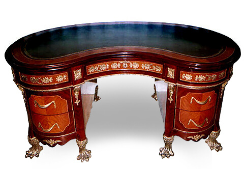 Louis XVI style kidney-shaped gilt-ormolu-mounted veneer inlaid partner desk on the manner of Guillaume Benneman craftsmanship