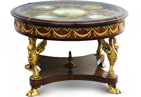 Napoleon second Empire gilt-ormolu-mounted veneer inlaid Center Table