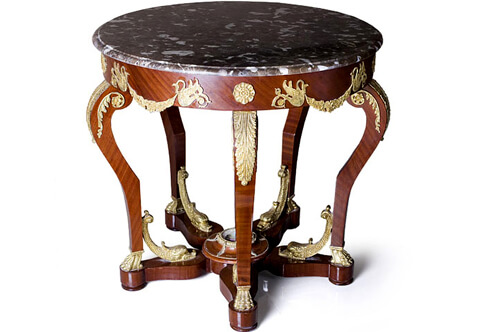 Napoleon second Empire style gilt-ormolu-mounted veneer inlaid Center Table