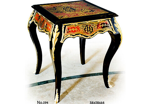 French Louis 14th style gilt cut brass marquetry and tortoiseshell inlaid André Charles Boulle style ebonized Salon End Table