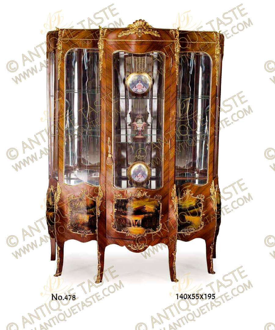 A palatial Louis XV and Vernis Martin style ormolu-mounted veneer inlaid Grand Vitrine on the manner of Francois Linke Grande vitrine Louis XV 3 corps bois de violette Panneaux Vernis Martin, The quarter sans traverse veneered shaped top apron crested with an astonishingly chiseled ormolu shell cabochon issuing two wreath branches on the protruding central three-quarter length glazed door, Exquisitely crafted four ormolu female busts chutes on each top corner surmounted with scrolled acanthus branches and four acanthus ormolu mount chutes on the lower quarter extending on the cabriole slender splayed legs with foliate ormolu filet to the scrolled ormolu sabots, The lower quarter with five Vernis Martin harmonious outdoor panels within scrolled ormolu borders